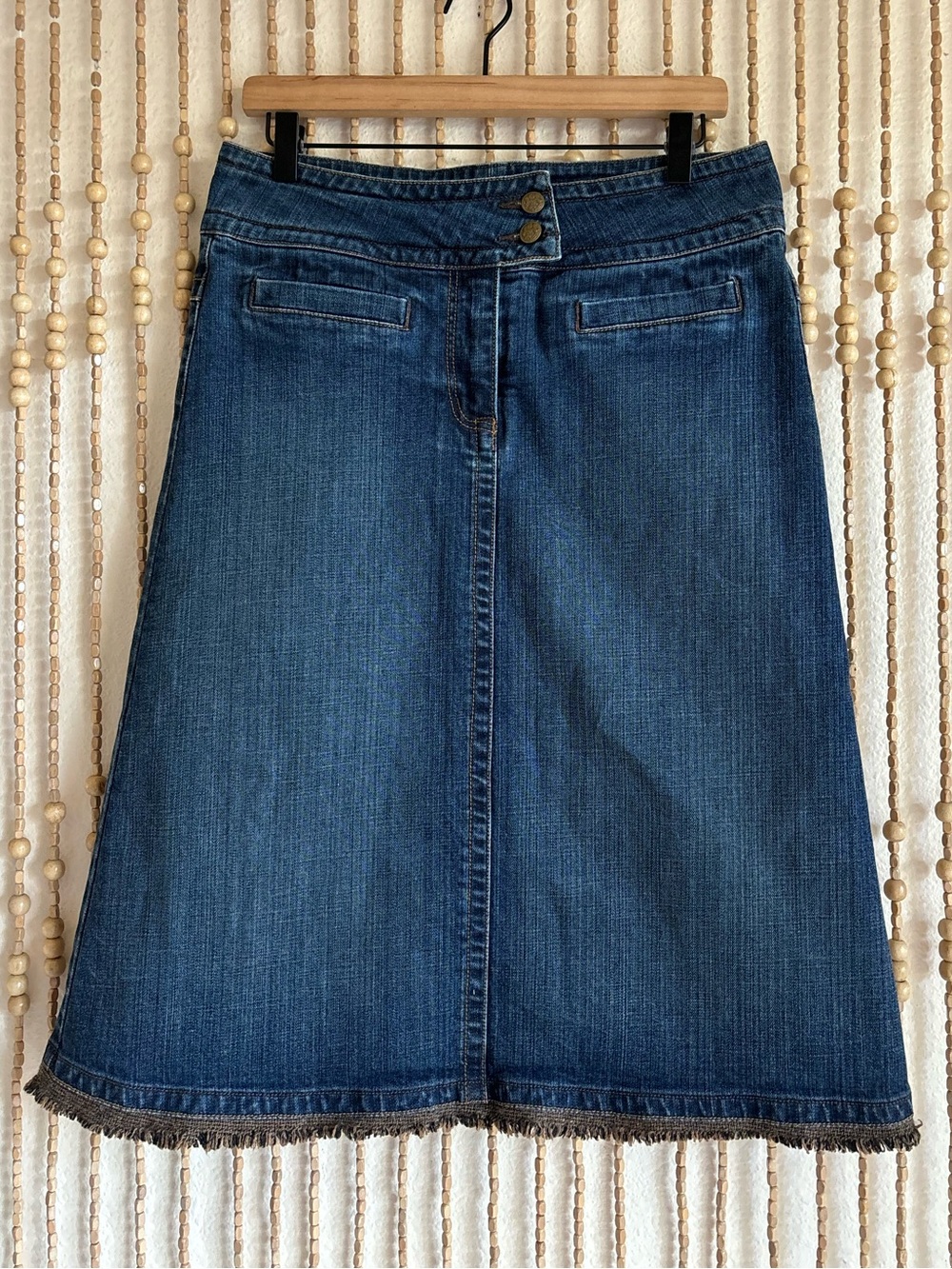 Vintage Y2K Denim Fringed Raw Hem Boho Fairy Grunge Wine Mom Midi Stretch Skirt